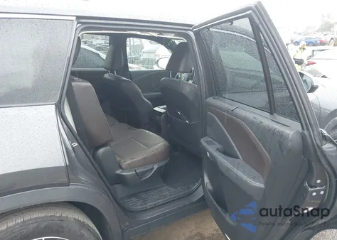 2025 Lexus Tx 350 Premium z USA, uszkodzony, nr VIN 5TDAAAA62SS013827